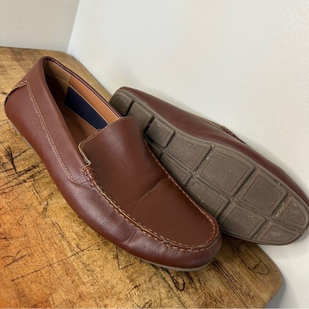 Merona 10.5 Brown Faux Leather Loafer Almond Toe Business Preppy Professional